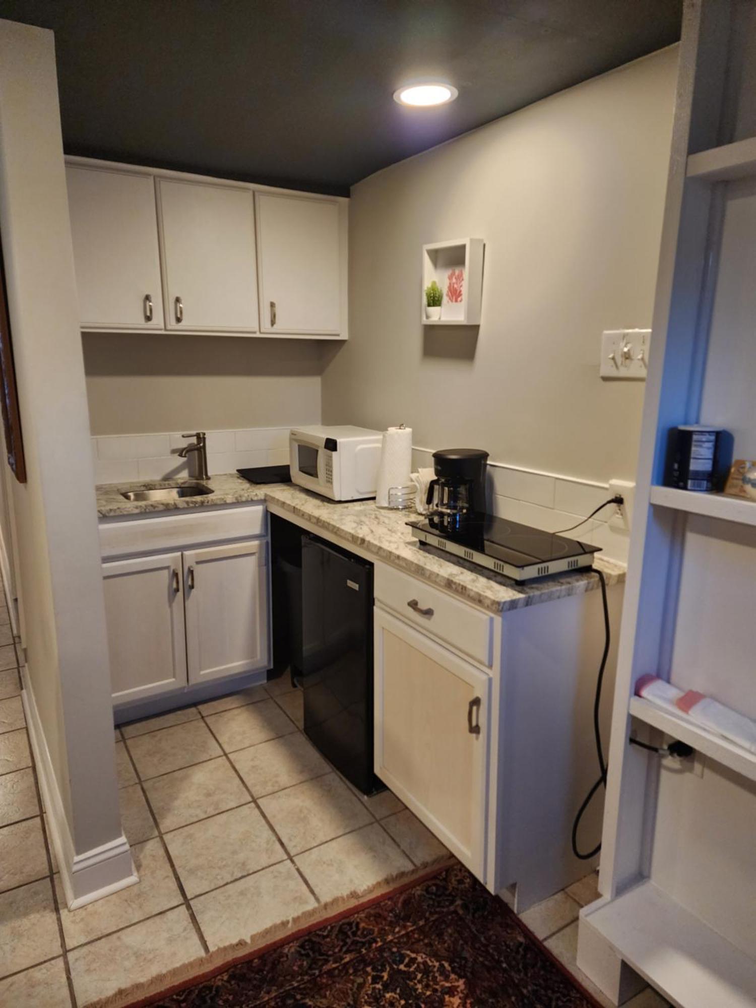 Bright & Spacious Studio Close To Clt Airport Ґастонія Екстер'єр фото